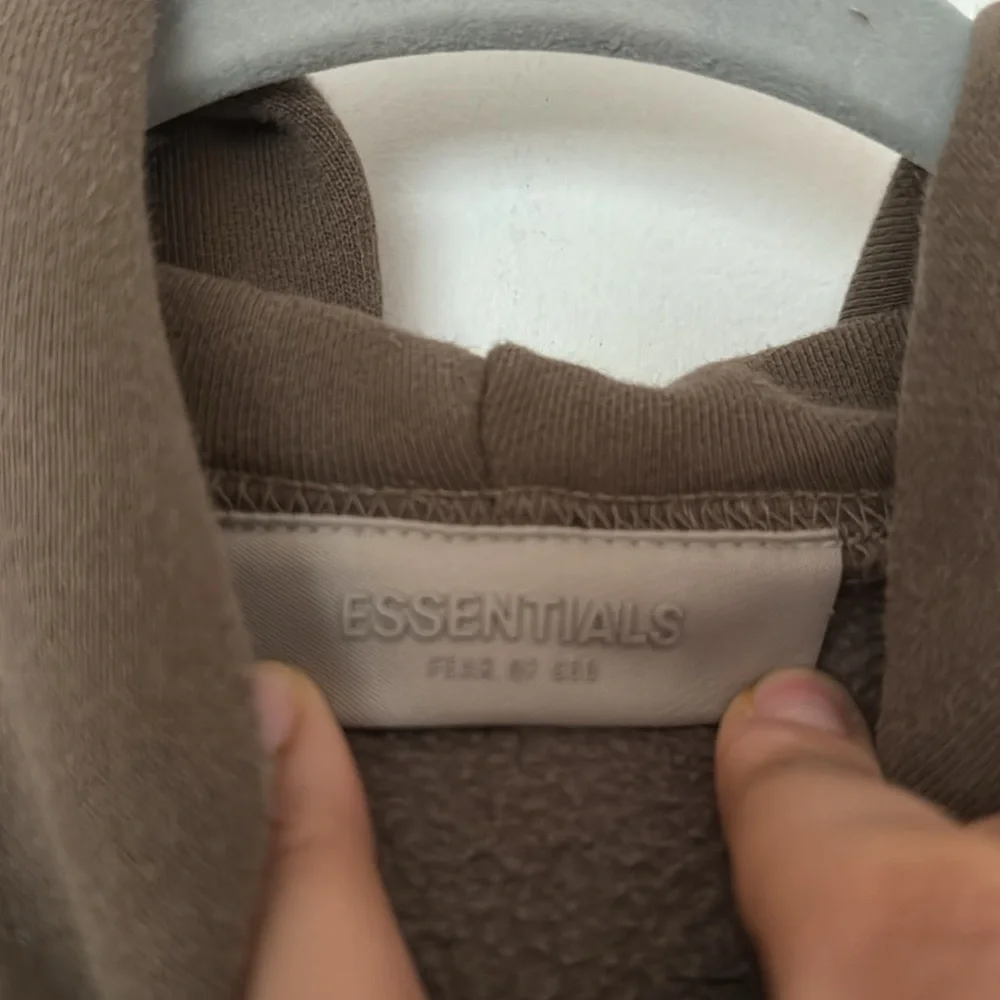 Essentials pullover hoodie - Picture 6 of 7